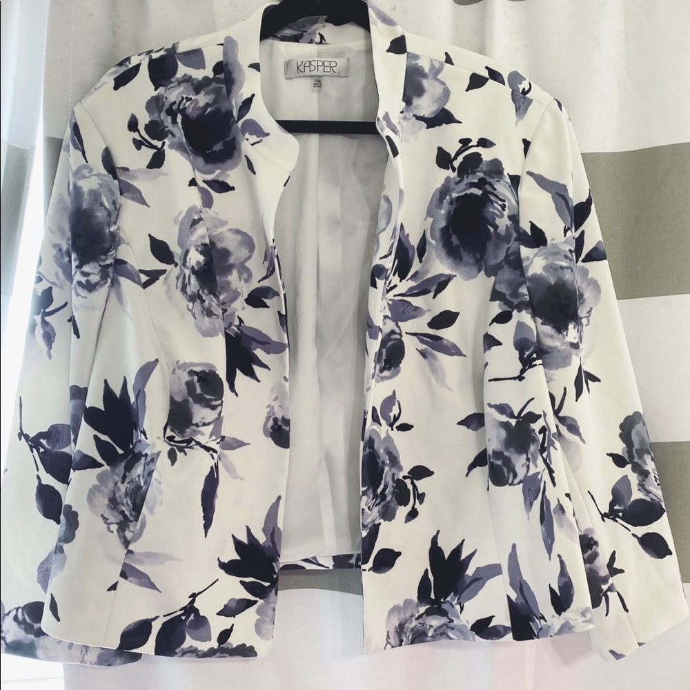 Gorgeous Kasper jacket